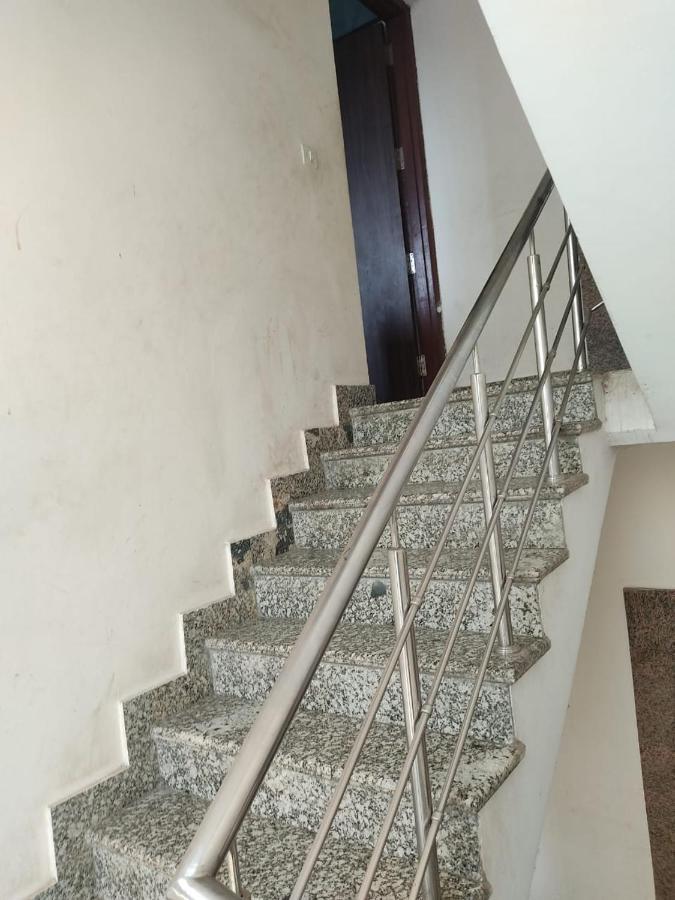 Hotel Singh Residency Medanta Γκουργκάον Εξωτερικό φωτογραφία